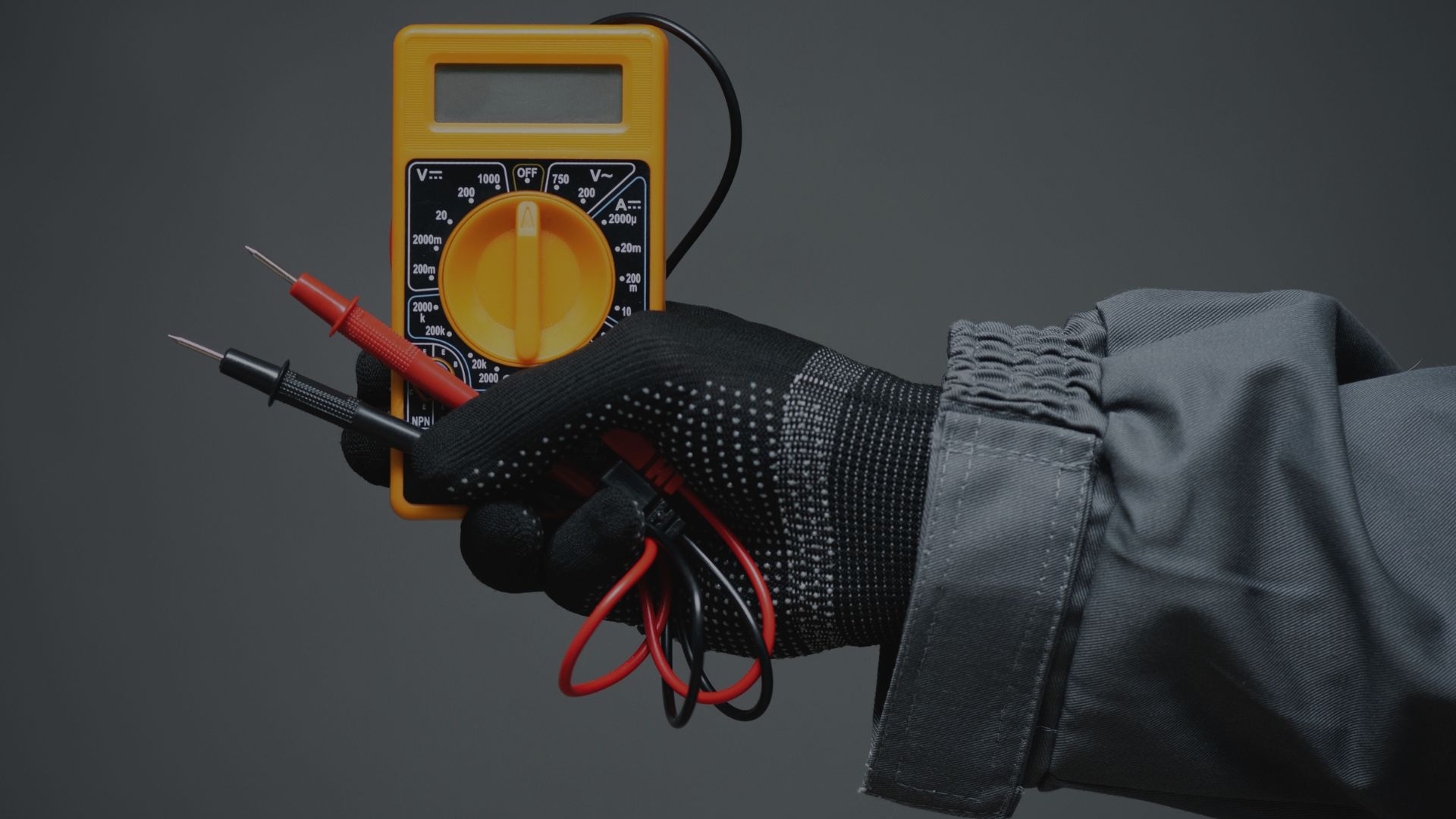 Elektroinstallationen Pipesan